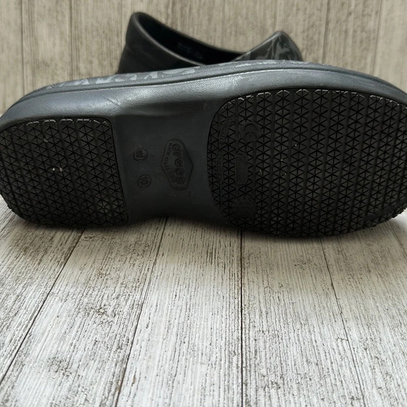 CROCS - WOMENS NERIA PRO II GRAPHIC CLOG SIZE 10 - Picture 4 of 8